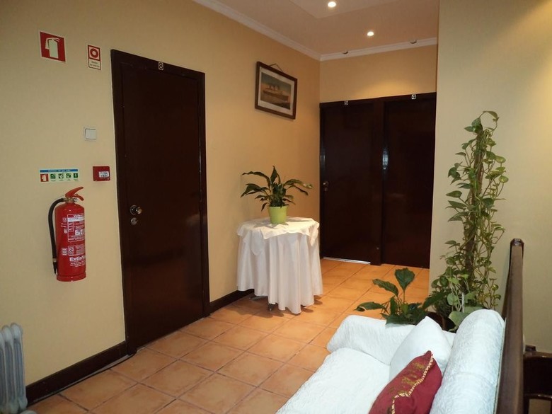 Hostal Residencial Costa Verde