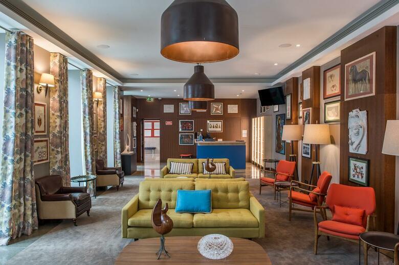 The Artist Porto Hotel & Bistro