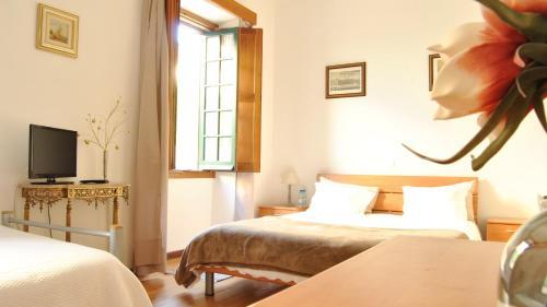 Hostal Hospedaria Cafe Pielas