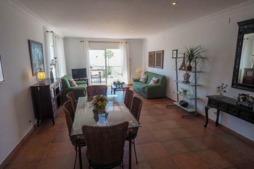 Nerja Paradise Rentals - Villa Azalea