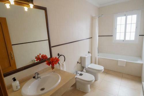 Nerja Paradise Rentals - Villa Las Brisas