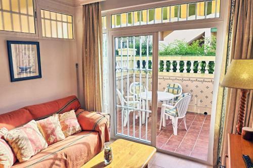 Cozy Apartament Whit Patio Torrecilla Beach