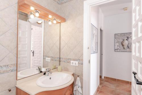 Apartamento Capistrano Playa, Nerja - R9960