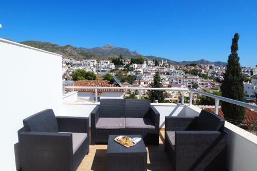 Nerja Paradise Rentals - Villa Zafiro