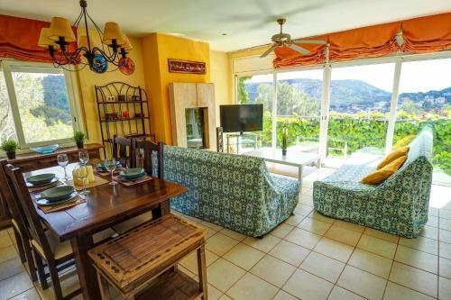Villa The Magic Green By Hello Apartments Sitges