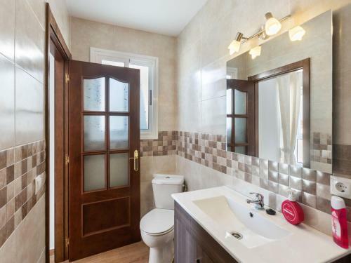 Elegant Holiday Home In Olvera With Terrace