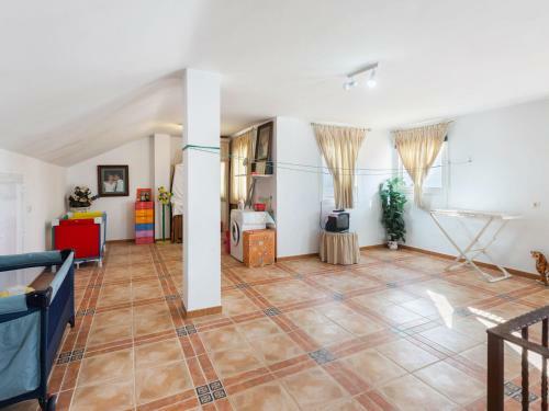 Elegant Holiday Home In Olvera With Terrace