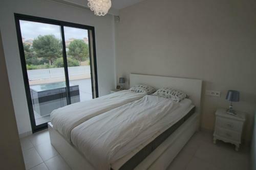 Villa With Pool La Zenia