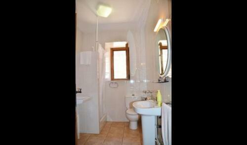 Olost Villa Sleeps 8 With Pool