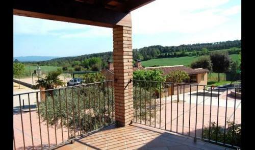 Vilamari Villa Sleeps 21 With Pool