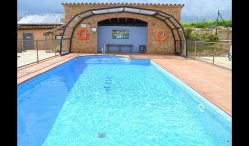 Vilamari Villa Sleeps 21 With Pool