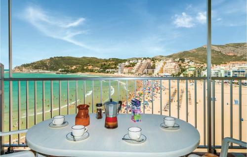 Three-bedroom Apartment In Oropesa Del Mar