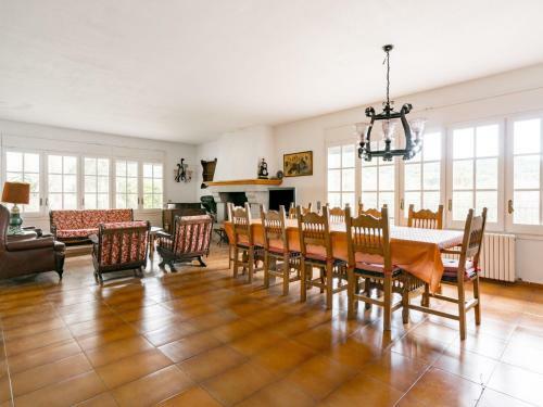 Plush Villa In Orrius With Private Swimming Pool