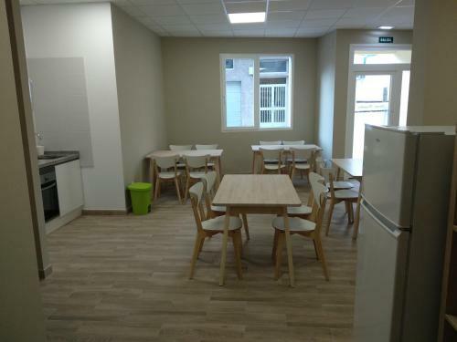 Albergue & Rooms Murgad�n