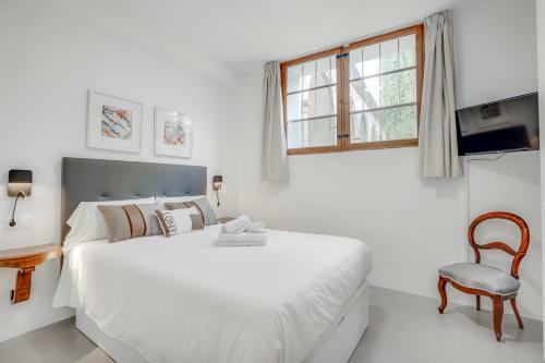 Vintage Palma Palace Apartments Ti