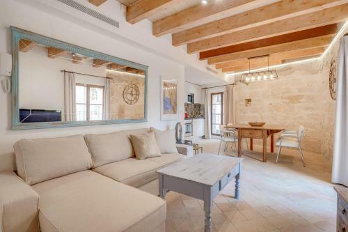 Vintage Palma Palace Apartments Ti