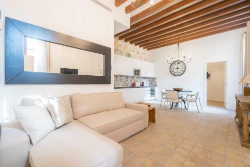 Vintage Palma Palace Apartments Ti