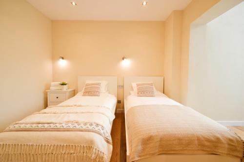 Impressive Apartment In The Best Location, In Paseo Mallorca