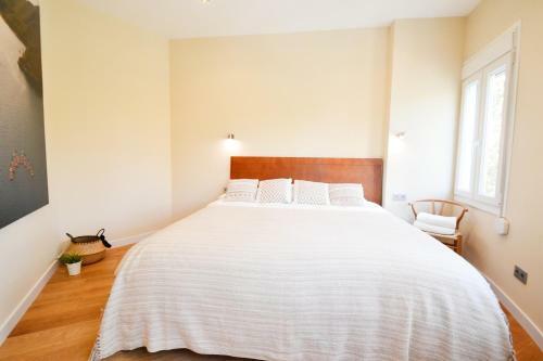 Impressive Apartment In The Best Location, In Paseo Mallorca