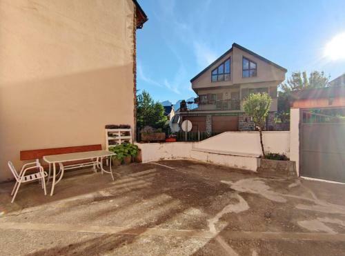 Casa Pelaire - Wifi, Barbacoa, Pistas 4 Min A Pie