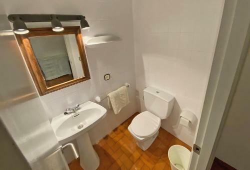 Fridaysflats, Spacious Apartment Pals Beach And Golf