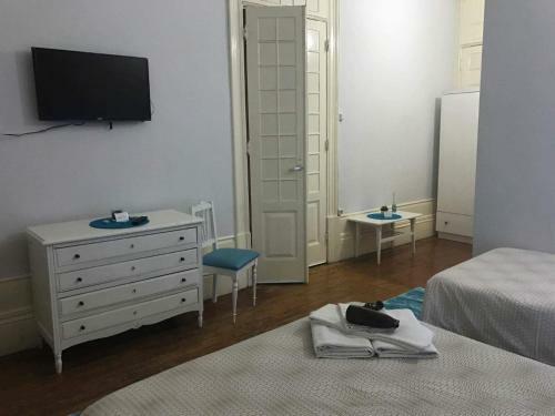 Hostal Jualis Guest House