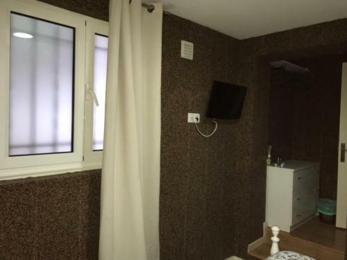 Hostal Jualis Guest House