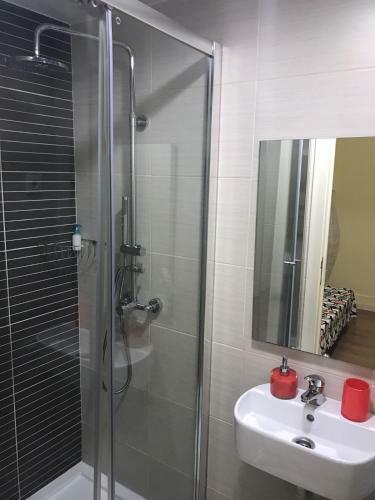 Hostal Jualis Guest House