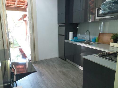 Hostal Jualis Guest House