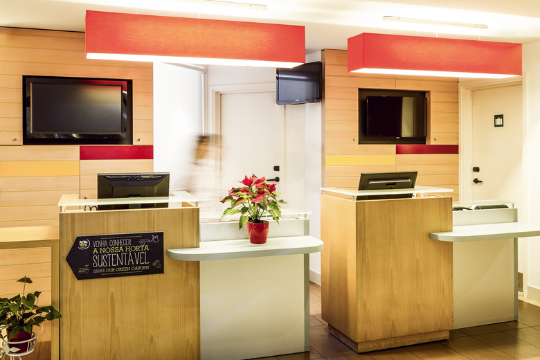 Hotel Ibis Porto Centro