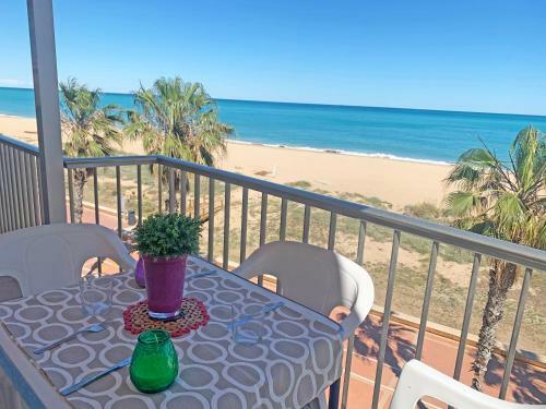 Apartamento Papa Luna Primera L�nea 3000