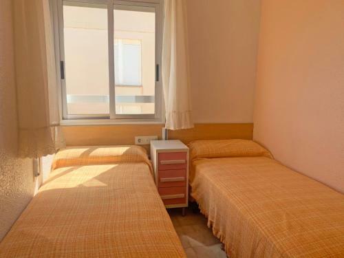 Apartamento Papa Luna Primera L�nea 3000