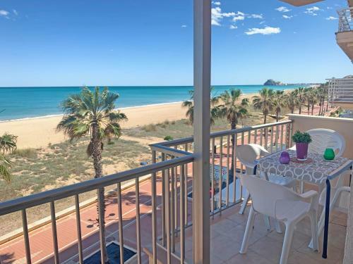 Apartamento Papa Luna Primera L�nea 3000