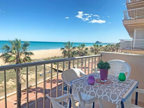 Apartamento Papa Luna Primera L�nea 3000