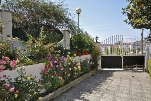 Pineda de Mar Villa Sleeps 10 Pool Wifi