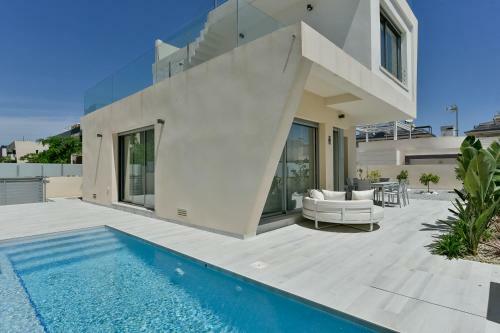 Casa Mazal, Lujosa Villa Independiente A 150m Del Mar