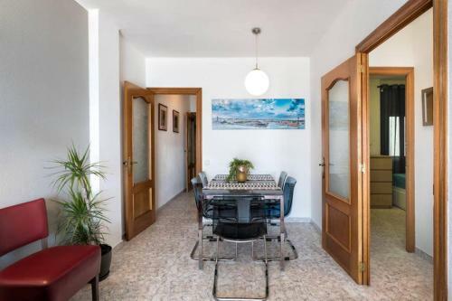 Apartment In Front Of The Beach