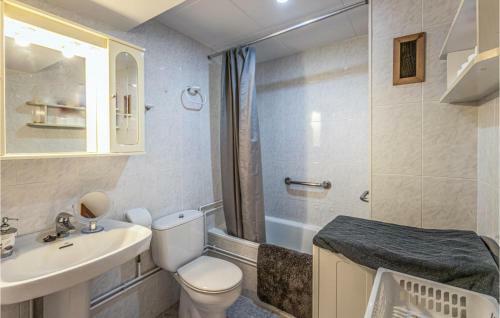 Stunning Apartment In Pineda de Mar W/ 1 Bedrooms