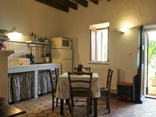 Villa Petra Holiday Home