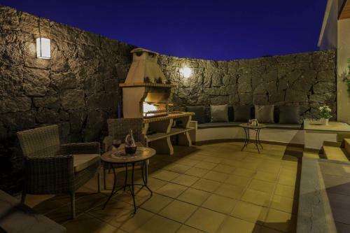 Villa Azure - Lh122 By Villas Now Ltd