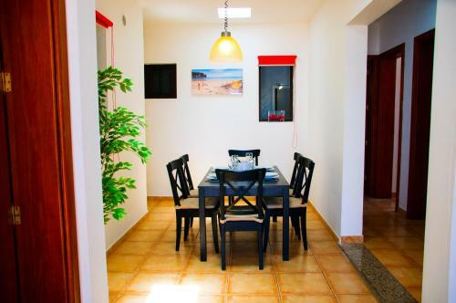 Villa Conil With Heated Pool And Air Conditioning