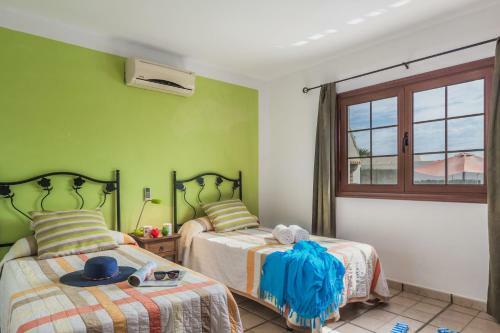 Ereza Villa Tranche Y Lomas