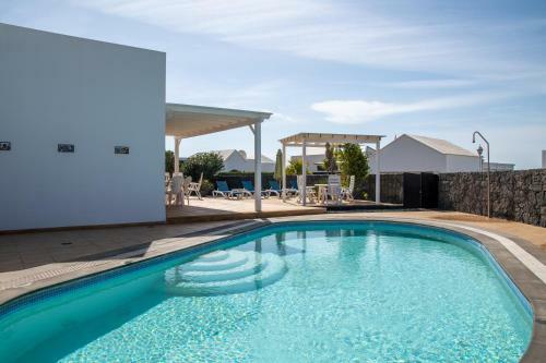 Stunning 4 Bedroom Villa In Prime Location
