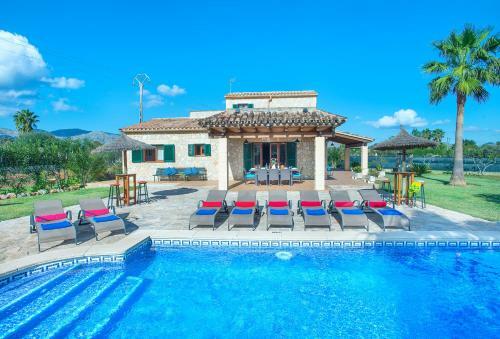 Splendid Villa Troy A Mediterranean Pearl