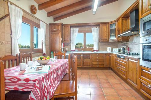 Splendid Villa Troy A Mediterranean Pearl