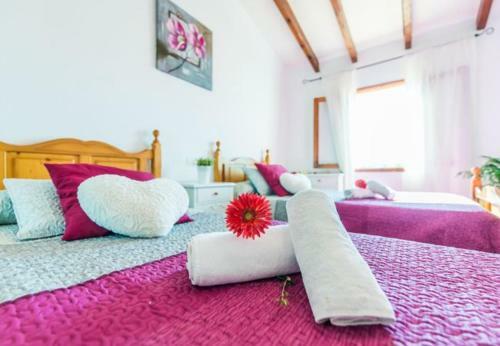 Pollenca Holiday Home Sleeps 8 With Pool