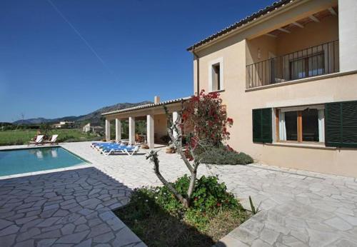 Villa In Pollenca Sleeps 6 Includes Swimming Pool Air Con And Wifi 8
