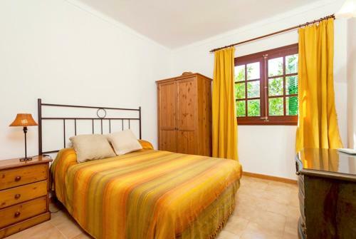 Villa In Pollenca Sleeps 4 Includes Swimming Pool And Air Con