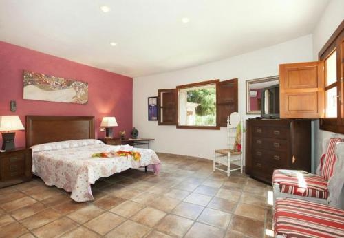 Villa In Pollenca Sleeps 8 Includes Swimming Pool Air Con And Wifi 8