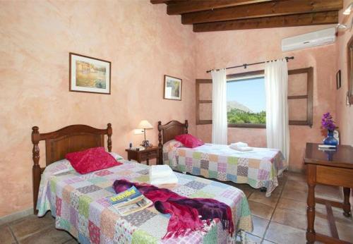 Villa In Pollenca Sleeps 8 Includes Swimming Pool Air Con And Wifi 8